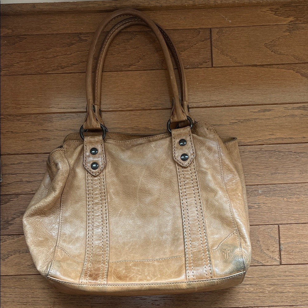 Authentic Frye Tan Leather Shoulder Bag Gently Used